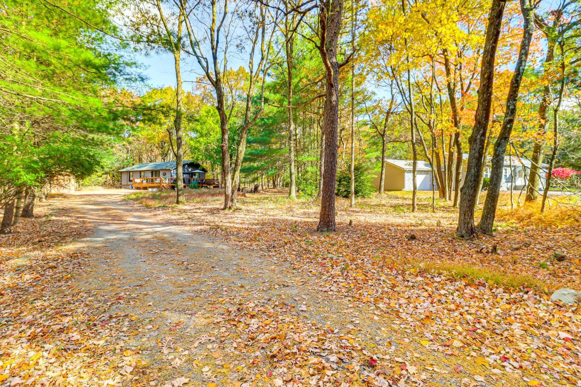 Quaint Jim Thorpe Cabin Retreat, Walk To Beach! Exterior foto